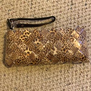 Cheetah Clutch